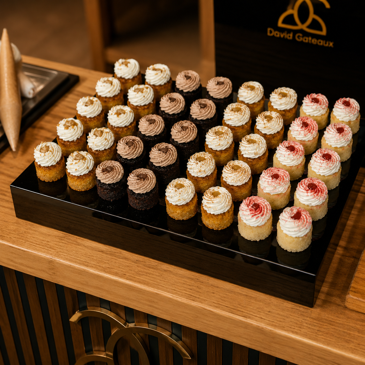 Mini Gateaux Bites Station