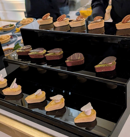 Miniatures Display Station